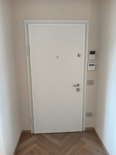 Porta Blindata – Intervento di Sostituzione e Regolazione