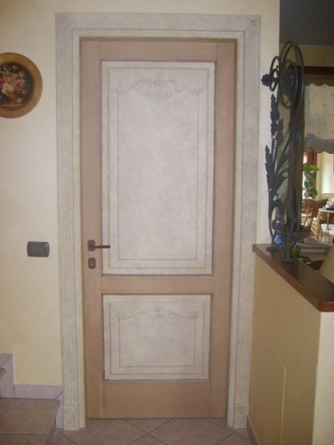 Porte interne in legno , fughe massello pantografato modello Tiziano 714/QQ/D-32